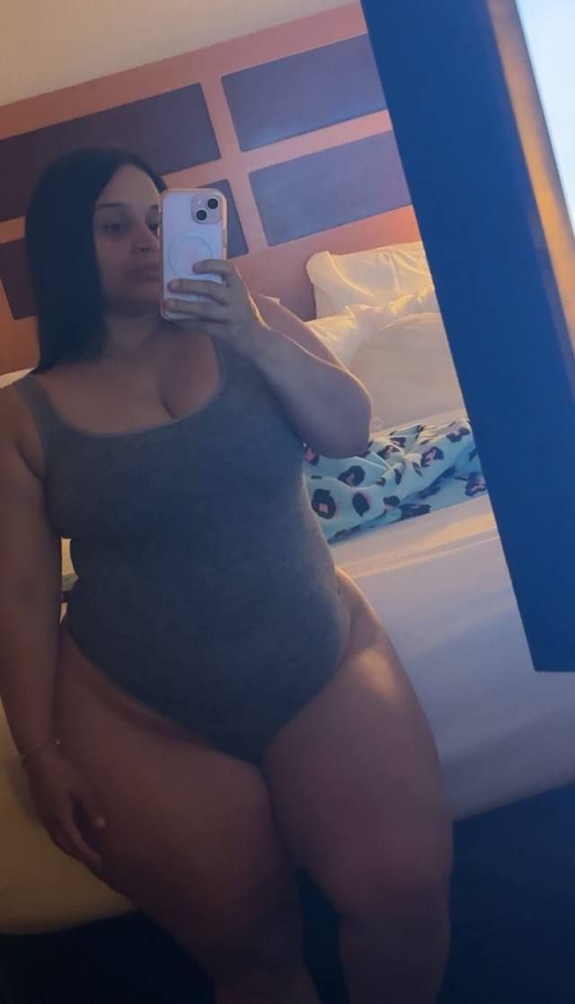 Hi Guys Am Mary available nowCome Smack it For Me 👋🏼 i Squirt💦 👅 24/7 Available for Outcall, Incall,CarFun 🚙 and FaceTime😍👅 - Image 2